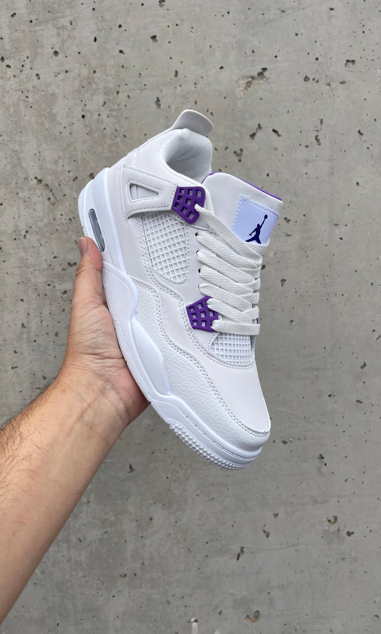 Jordan retro 4 blancas/moradas