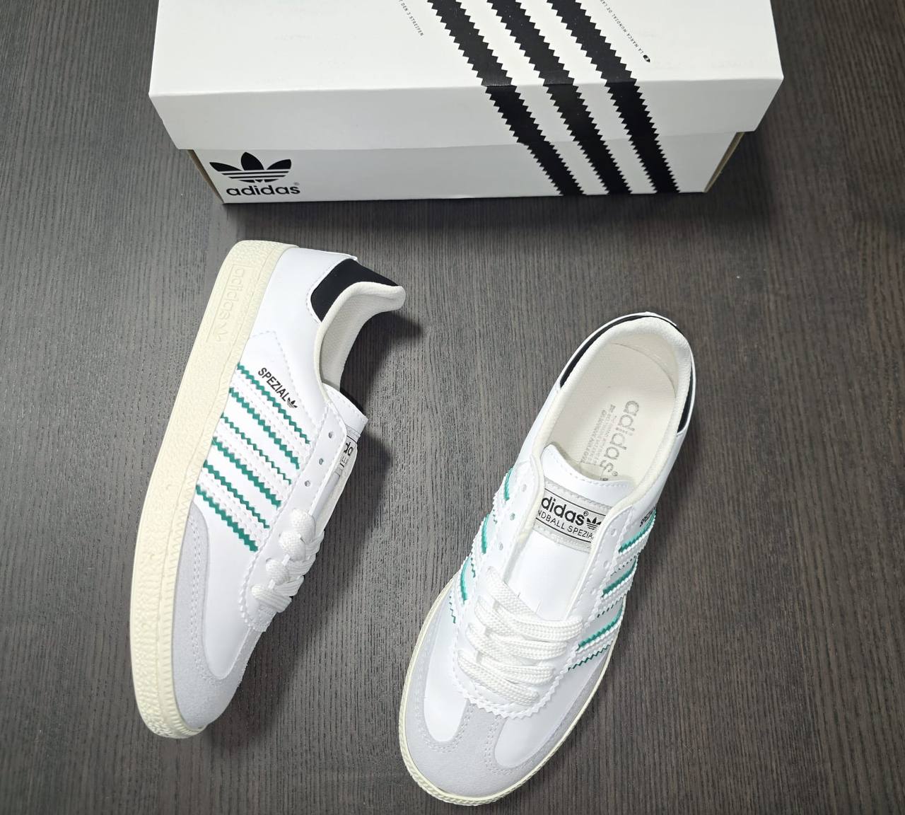 ADIDAS SPEZIAL Blancas