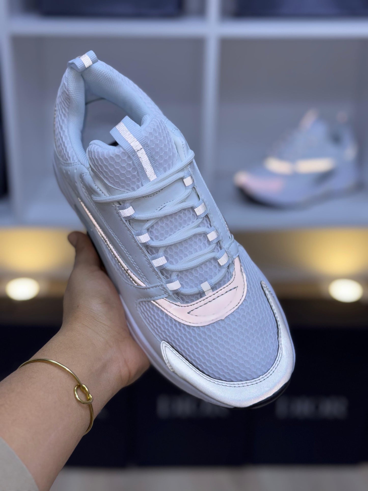 Dior B22 blanca