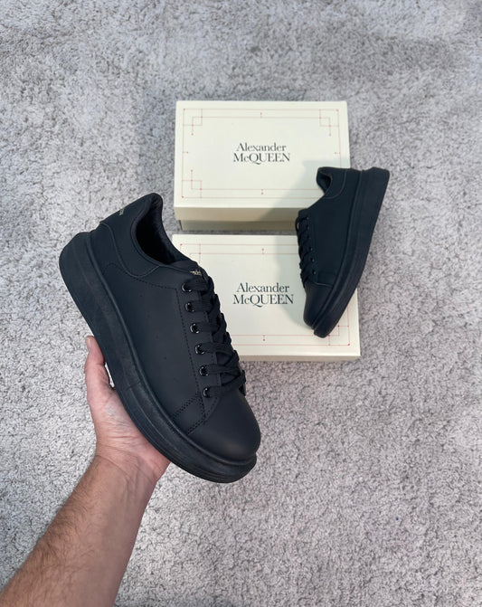 ALEXANDER MCQUEEN Negras