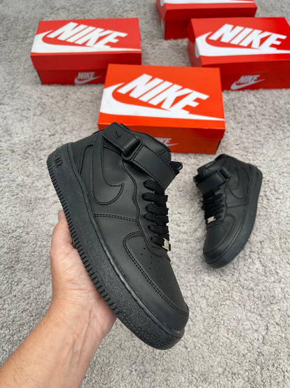 Air Force 1 MID Negras